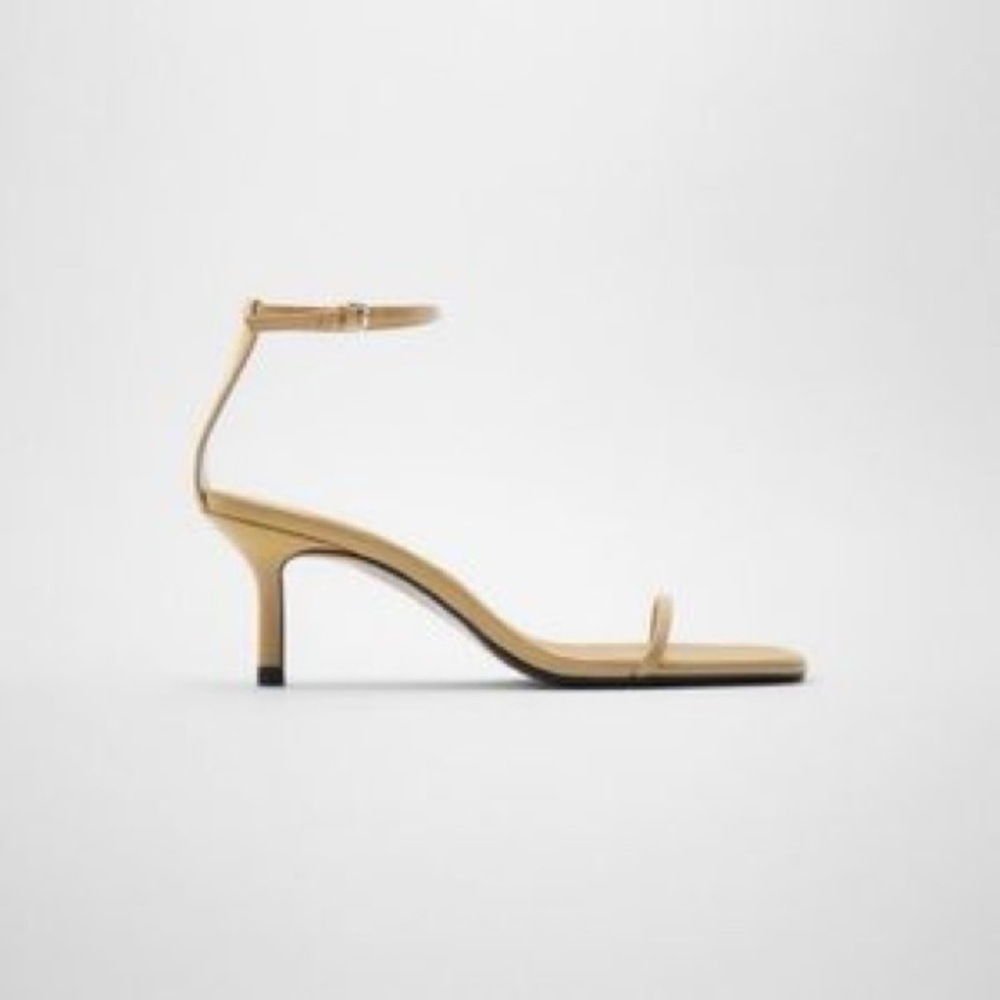 Zara Minimalist Beige/Tan Heeled Sandals Size 39